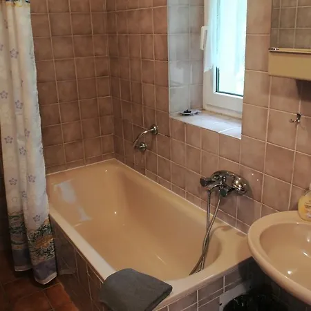 Haus Regrus 3*